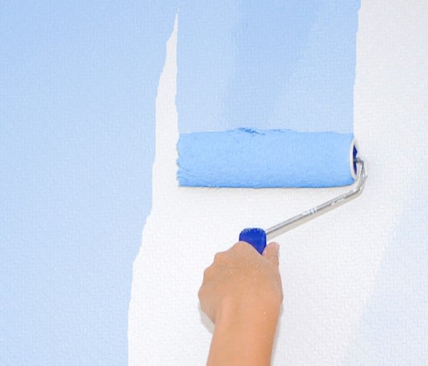 Repintando con pintura azul