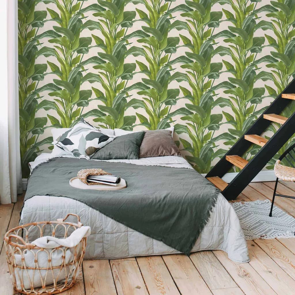 Sencilla decoración estilo tropical en el dormitorio